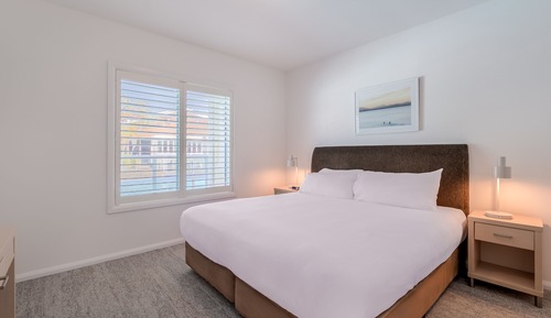 One Bedroom Swimout (No Housekeeping Service)