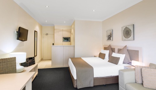 Hotel Room (Weekly Housekeeping)