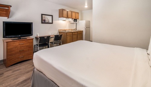 Suite, 1 Queen Bed, Non Smoking