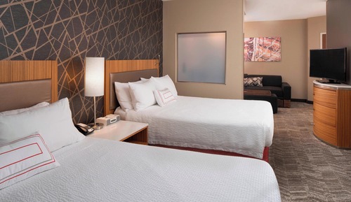 Studio, 2 Queen Beds