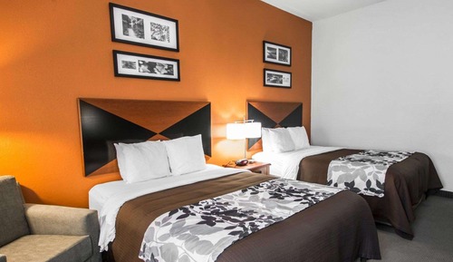 Standard Room, 2 Queen Beds, Non Smoking