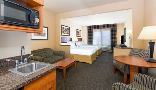 Suite, 2 Queen Beds
