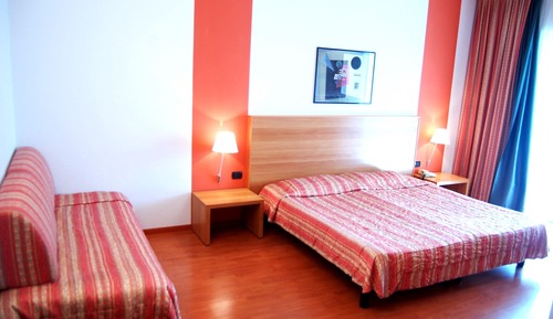 Comfort Triple Room