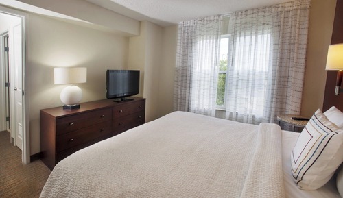 Suite, 1 Bedroom (Mobility/Hearing Accessible, Tub)