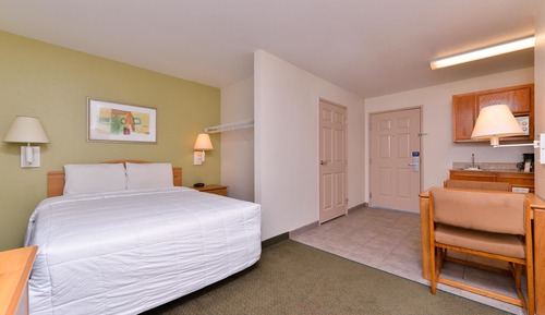 Room, 1 Queen Bed, Non Smoking