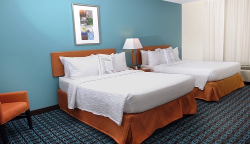 Room, 2 Queen Beds, Non Smoking (Mobility/Hearing Accessible, Tub)