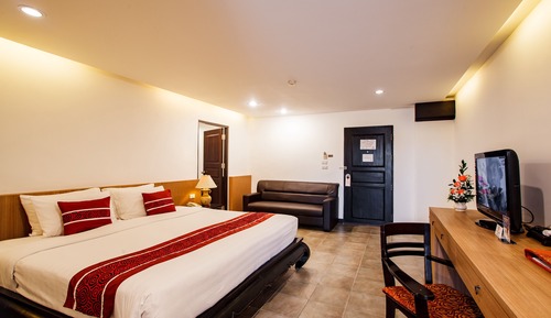 Family Connecting Rooms