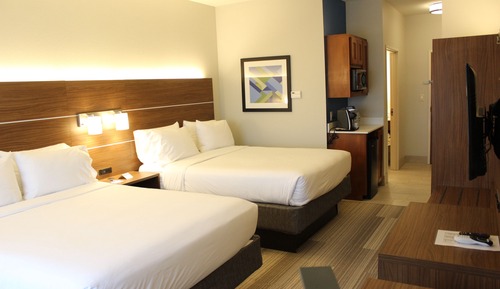 Room, 2 Queen Beds, Non Smoking