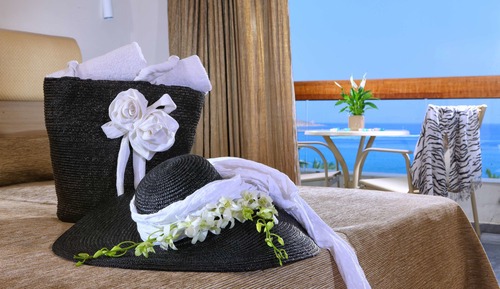 Suite with Sea View
