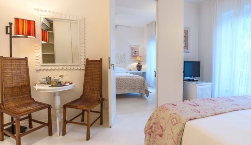 Junior Suite, 2 Bedrooms, Garden View