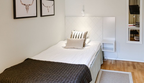 Standard Single Room