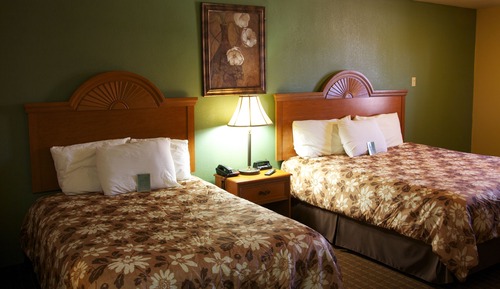 Room, 2 Queen Beds, Non Smoking