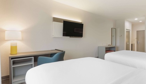 Room, Multiple Beds, Non Smoking