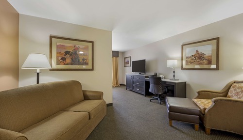 Standard Room, 1 Queen Bed, Accessible, Bathtub