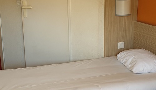 Standard Room, 3 Twin Beds