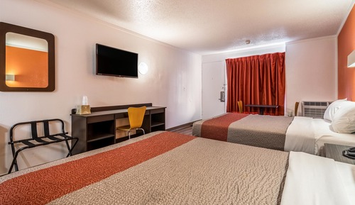 Deluxe Room, 2 Queen Beds, Accessible, Non Smoking