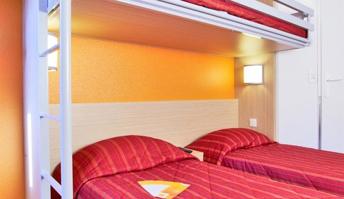 Standard Room, Multiple Beds (1 Double and 1 Single bed)