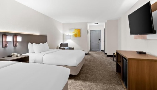 Standard Room, 2 Queen Beds, Non Smoking