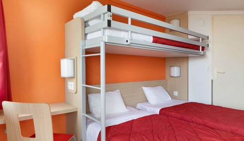 Standard Room, Multiple Beds (1 Double and 1 Single bed)
