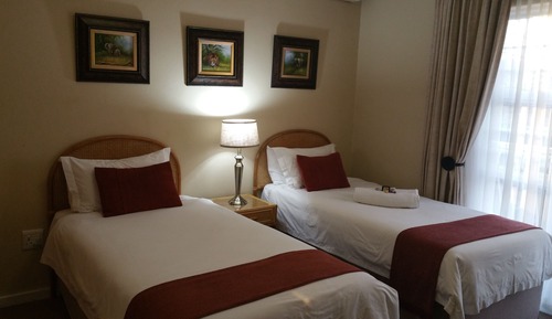 Standard Room, 1 Bedroom (Rm 9, Twin beds, garden access)