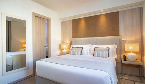 Superior Room, 1 King Bed