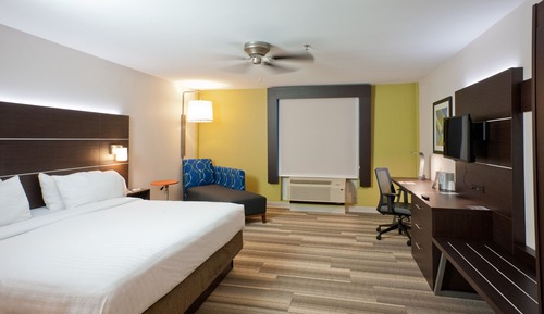 Standard Room, 1 King Bed