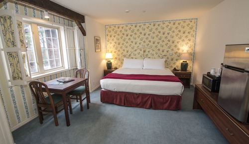 Queen Room