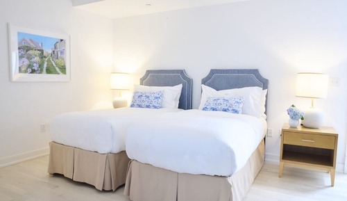 Easy Street Loft on Main Street