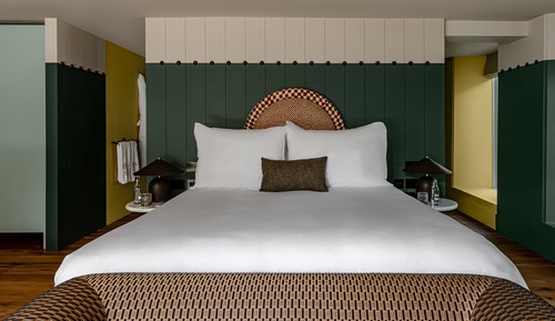 Room, Terrace (Wildflower)
