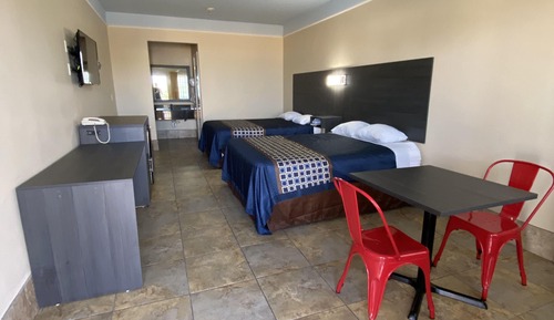 Standard Room, 2 Queen Beds, Non Smoking