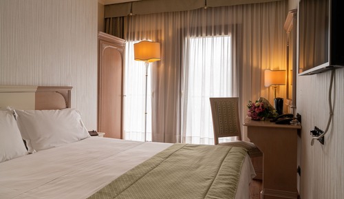 Classic Double Room
