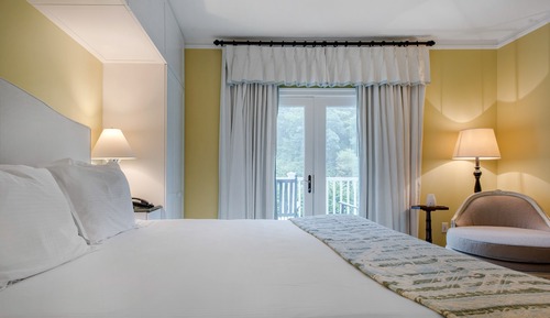 Premier Room, 1 King Bed