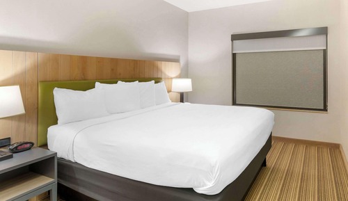 Suite, 1 Bedroom, Accessible, Non Smoking