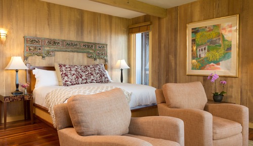 Hibiscus Room