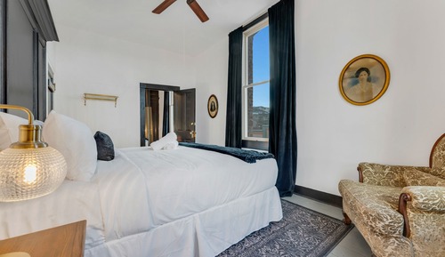 Two Room Double King - Suite 13