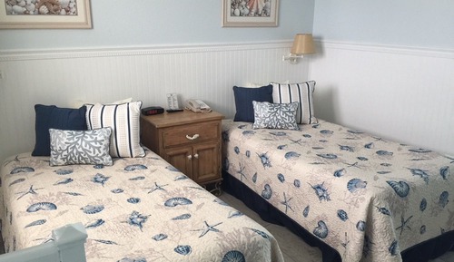 2 Twin Beds 3rd Floor Ocean Front