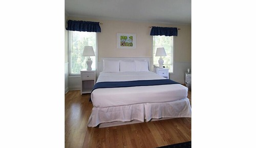 Standard Single Main Inn