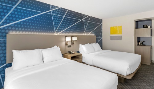 Standard Room, 2 Queen Beds, Non Smoking