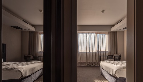 Deluxe King Room