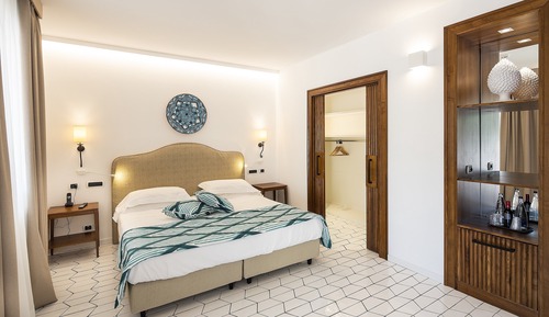 Premier Room, Terrace, Partial Sea View