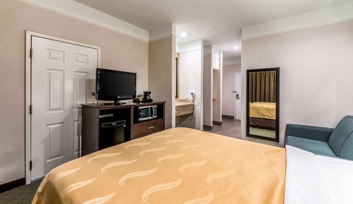 Room, 1 Queen Bed, Accessible, Non Smoking
