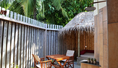 Jacuzzi Beach Villa