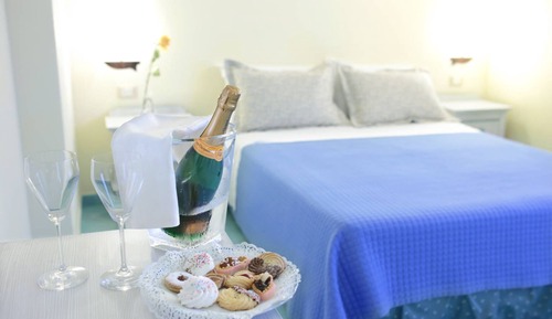 Junior Suite, Annex Building (Family, Strada Statale 125)