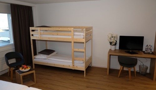 Standard Quadruple Room (twin bed & bunk bed)
