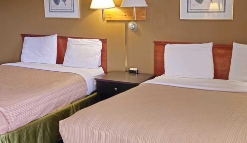 Standard Room, 2 Queen Beds, Non Smoking