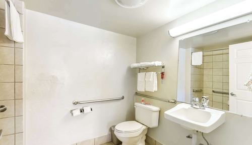 Standard Room, 1 Queen Bed, Smoking