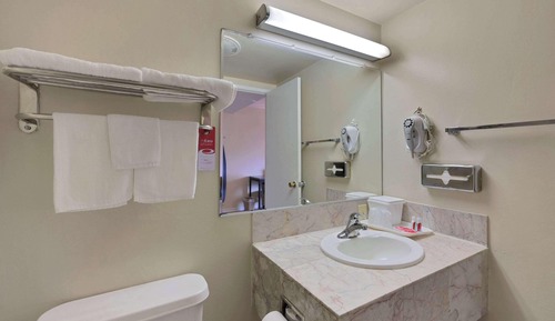 Standard Room, 2 Queen Beds, Smoking