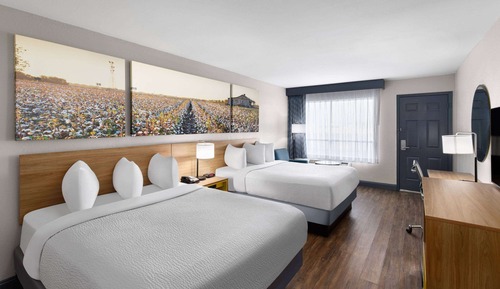 Room, 2 Queen Beds, Smoking