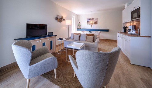 Apartment (2 Rooms)