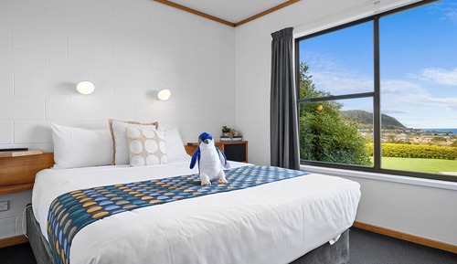 Two Bedroom Seaview Apartment